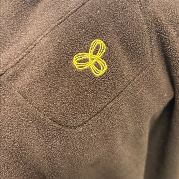 Aritzia Polartec® 200 1/4 Zip Sweater - Picture 4 of 4